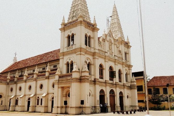 Highlights of Cochin Group Tour by Local Ferry ,Tuc-Tuc ,Local Bus and Foot . - Port Pickup and Drop-off Convenience