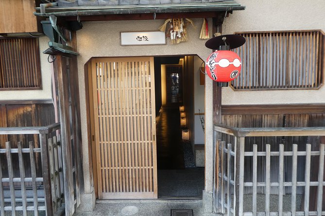Highlights of East Kyoto by Train, Zen, Tea, Sake - Tasting Traditional Sake in Local Breweries