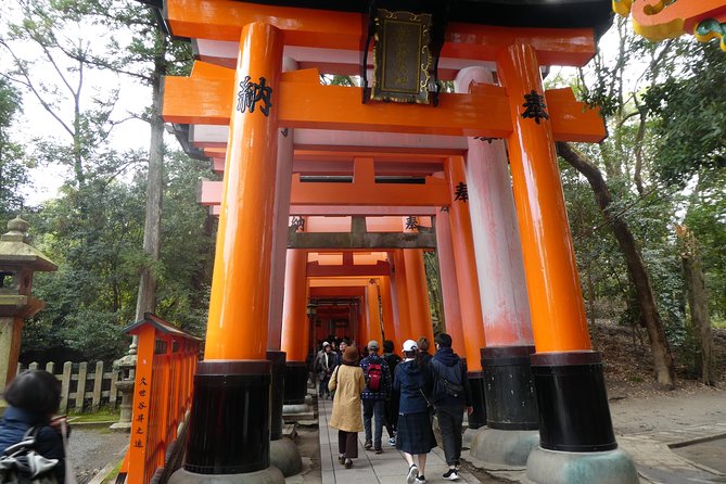 Highlights of East Kyoto by Train, Zen, Tea, Sake - Small Group Experience for a Personalized Adventure