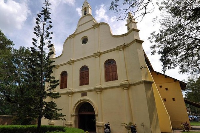 Highlights of Fort Kochi - Entry Fees to Monuments Included