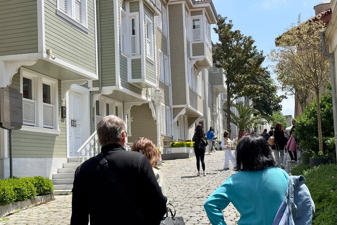 Highlights of Istanbul Walking Tour - Grand Bazaar and Spice Market