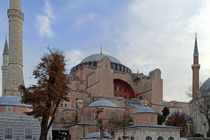 Highlights of İStanbuls Old Town With Private Guiding Service - Customer Reviews