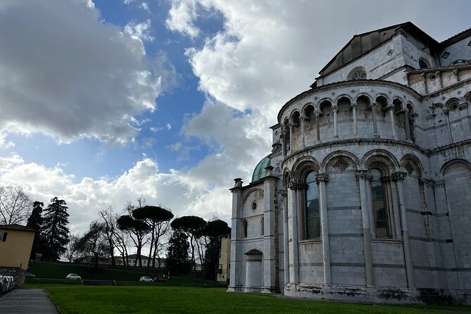 Highlights of Lucca Small Group Guided Tour - Review Excerpts