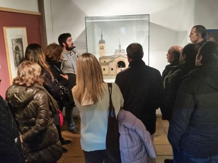 Highlights of Madrid: Walking Tour With Private Guide - Activity Details