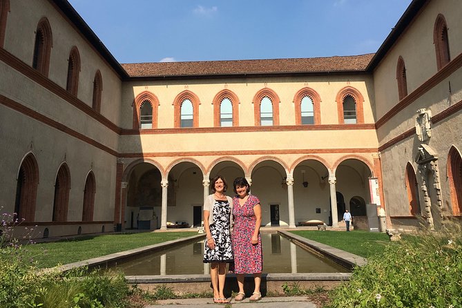 Highlights of Milan Private Guided Tour: Duomo, La Scala Theatre & Sforza Castle - Frequently Asked Questions