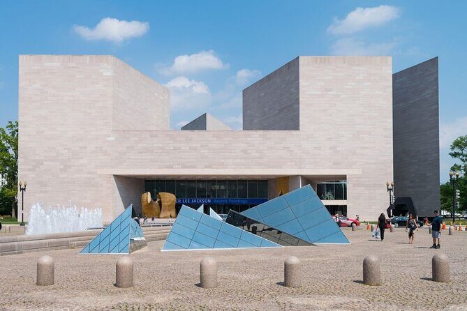 Highlights of National Gallery of Art Sculpture Garden Tour - Walking the National Mall