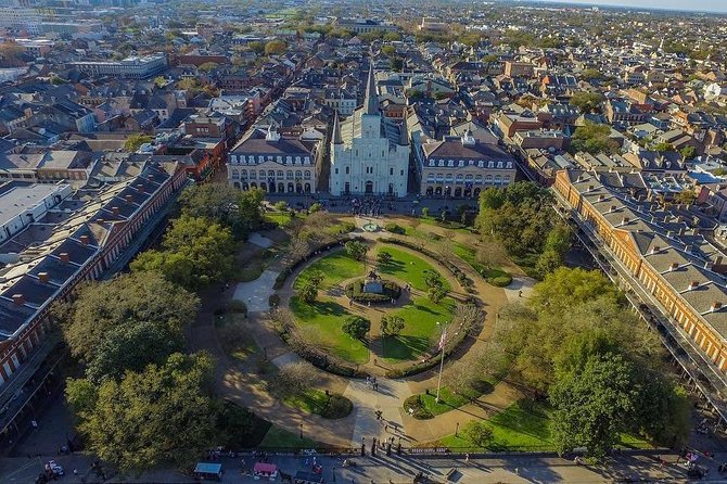 Highlights of New Orleans Private Driving Tour - Visit Popular Areas Like the French Quarter