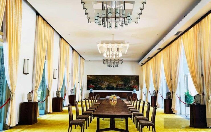 Highlights of Saigon City by Car - Architectural Marvels of Saigon