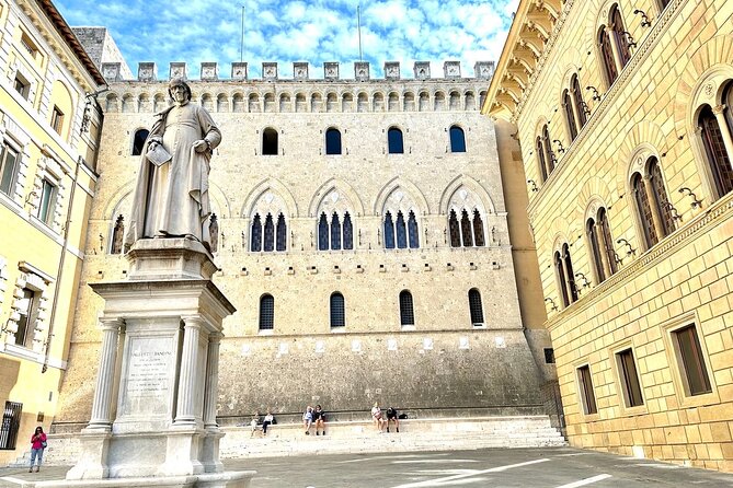 Highlights of Siena Private City Tour With Local Guide - Booking and Cancellation Policy