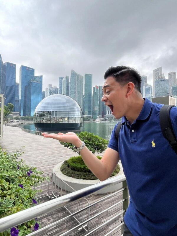 Highlights of Singapore Instagram Walking Tour - From Clarke Quay to Merlion Park