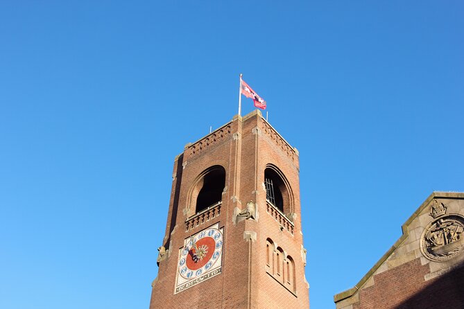 Highlights of the Historic City Center (Small Group Tour) - Group Size Limit