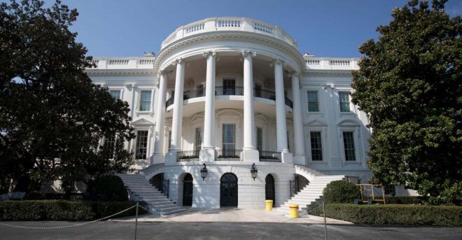 Highlights of The National Mall Walking Tour - Key Landmarks and Memorials