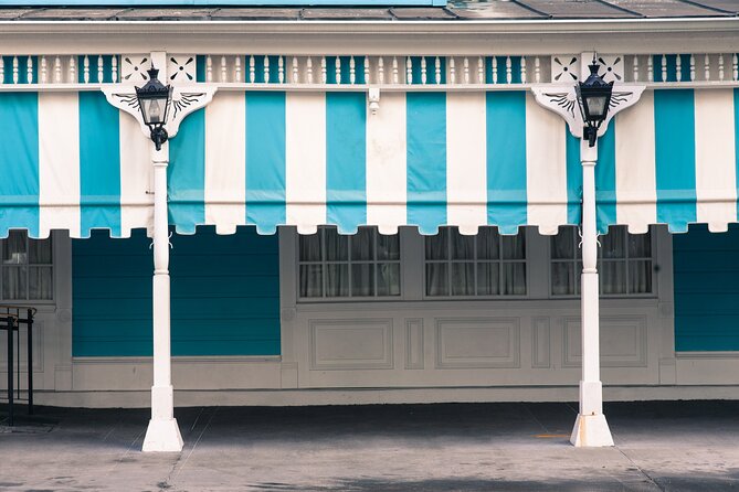 Highlights of the New Orleans Garden District Walking Tour - Buckner Mansion From American Horror Story: Coven