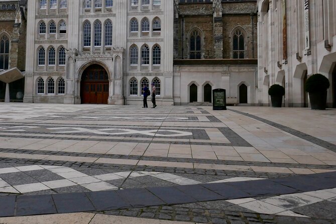 Highlights of the Square Mile - Walking Tour in City of London - Shopping and Markets