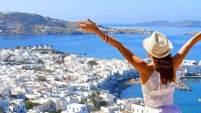 Highlights tour in Mykonos - Mykonos Town on foot