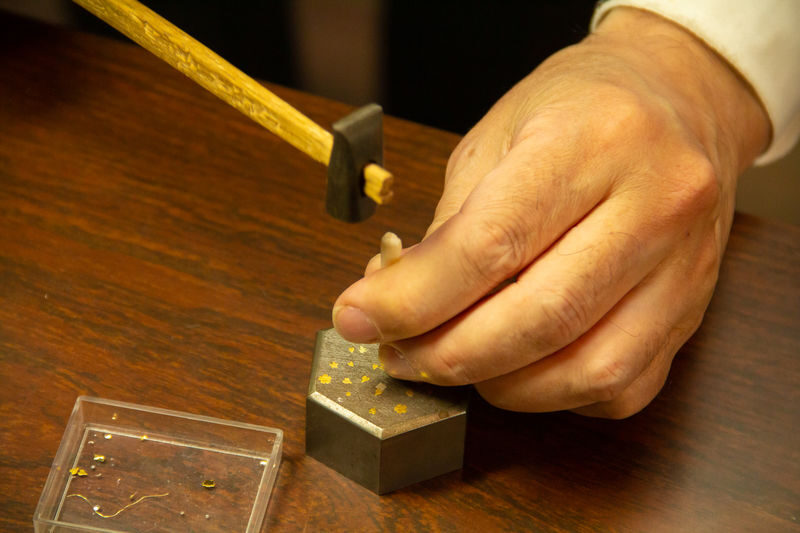 Higo Inlay Strap Making Experience in Kumamoto - Language, guide choices and who will enjoy it
