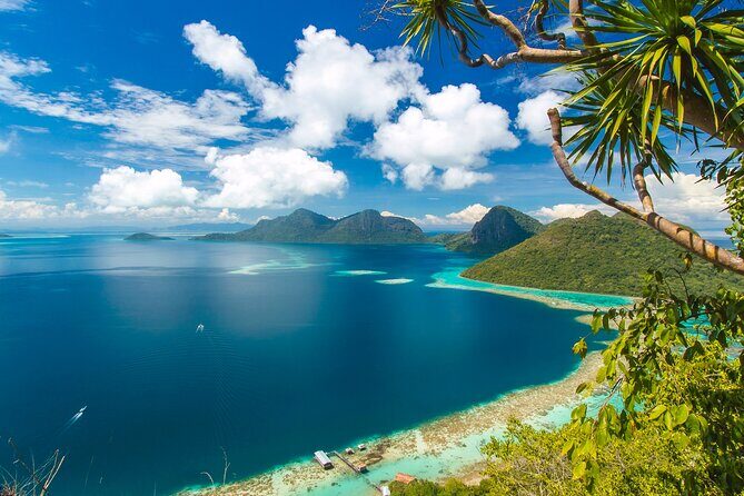 Hike and Dive in Bohey Islands with Local Lunch - The Journey Begins: From Semporna to the Islands