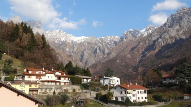 Hike on Lake Como: Wayfarers Trail W/Lunch at Agriturismo - Booking Details