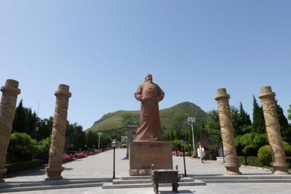 Hike Tang Imperial Tombs: Qianling, Jianling, and Zhaoling - The Sum Up