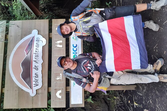 Hike to the Acatenango Volcano - Inclusions