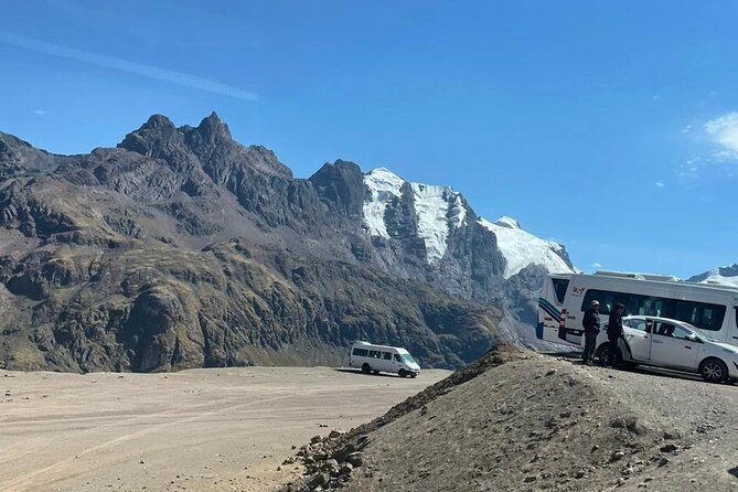 Hike to the Mountain of Colors With Ticket Included - Meeting and Pickup Information