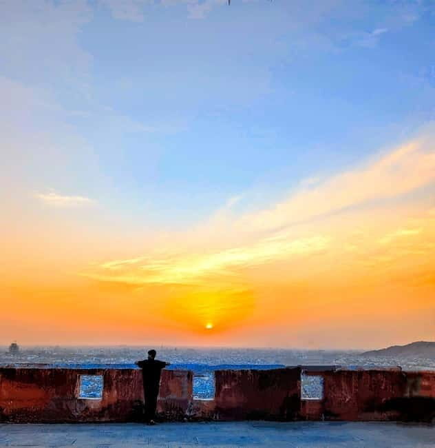 Hike/Trek/Nature Walk with Sunrise Views, Birding & CityView - Good To Know