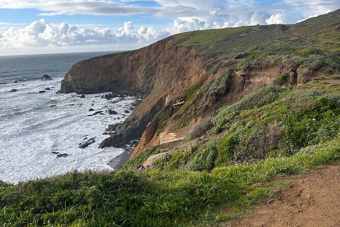 Hiking along Pacifica State Beach Coastline - An In-Depth Look at the Coastal Hike Experience