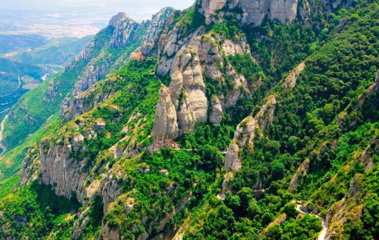 Hiking and Cultura to Montserrat Mountain Natural Park - Discover Iconic Monastery