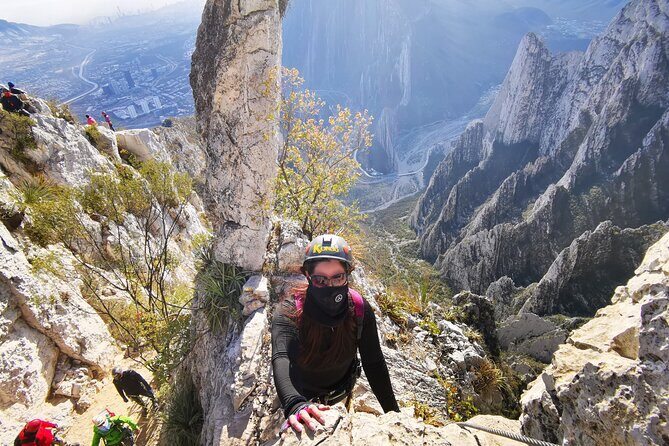 Hiking and Rappelling Adventure in Nido de los Aguiluchos - FAQs