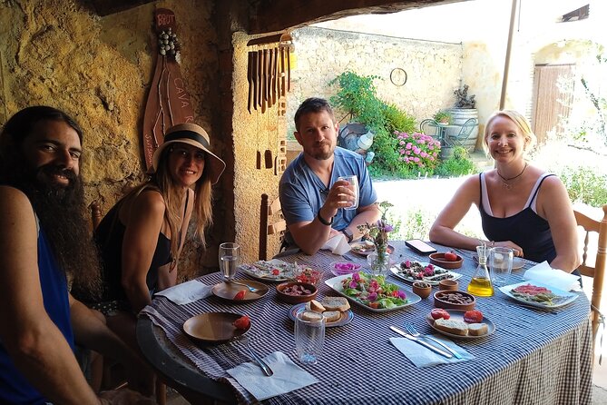 Hiking and Wild Tapas, Discovering the Secret of Plants - Indulging in Wild Tapas Delights