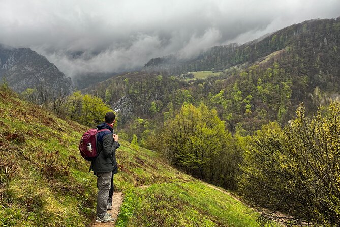 Hiking Back in Time: the Remote Villages of Banat - Scenic Trails and Breathtaking Views