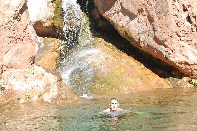 Hiking Beyond Paradise Valley - Weather Considerations and Refund Options