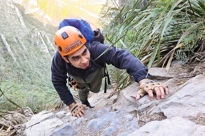 Hiking Climbing And Rappelling In The Eaglets Nest - Thrilling Climbing and Rappelling Routes in the Eaglets Nest