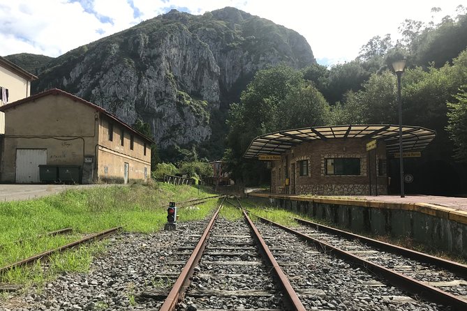 Hiking, Eating and Relaxing in an 18th Century Spa Near Oviedo - Exploring Parque De Invierno and Old Train Tunnels