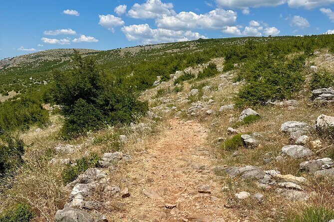 Hiking experience on the Krupa River : incl. transfer & lunch - Return to Zadar: Relaxed and Satisfied