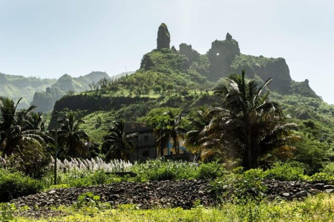 Hiking Gongon Valley - Activity Description