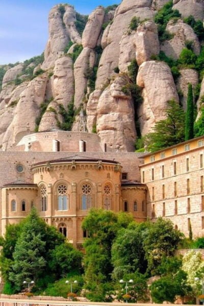 Hiking in Montserrat and Sighting Wild Goats - Tour Inclusions and Benefits