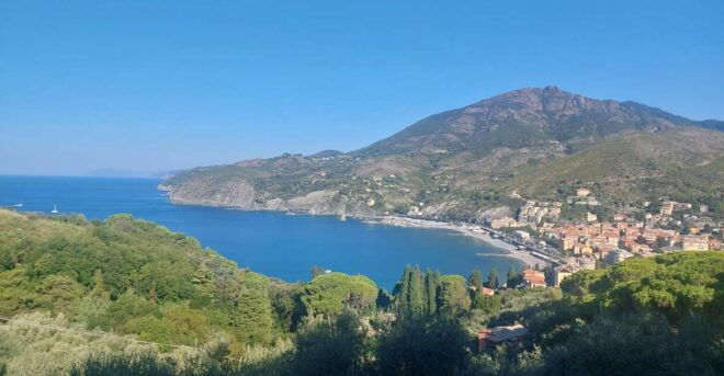 Hiking in the Cinque Terre From Levanto to Monterosso - Reviews