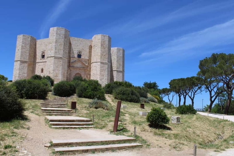 Hiking in the Murgia of Castel del Monte - An In-Depth Look at the Experience