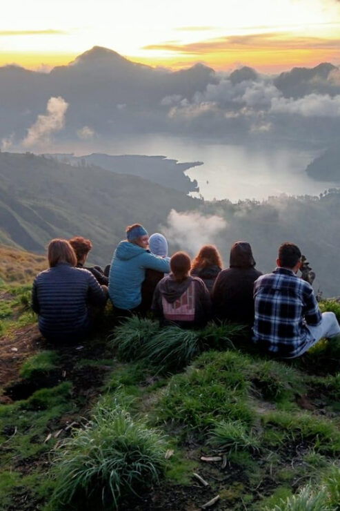Hiking Mount Rinjani 1 Night 2 Days Senaru Scoond Summit - Key Points