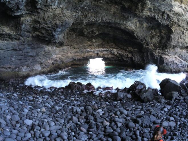 Hiking to Aguas Belas Cave - Reservation and Interactions