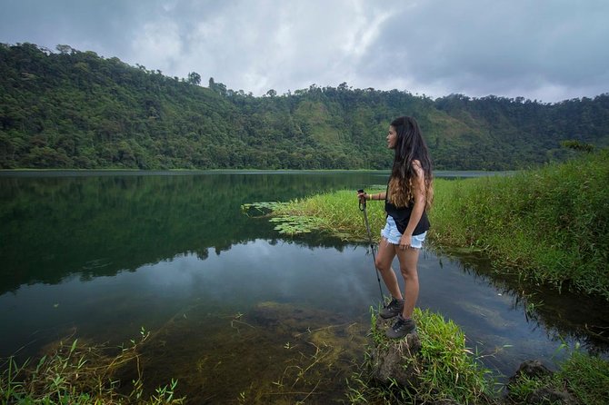 Hiking to Hule Volcanic Lagoon - Highlights of the Hike