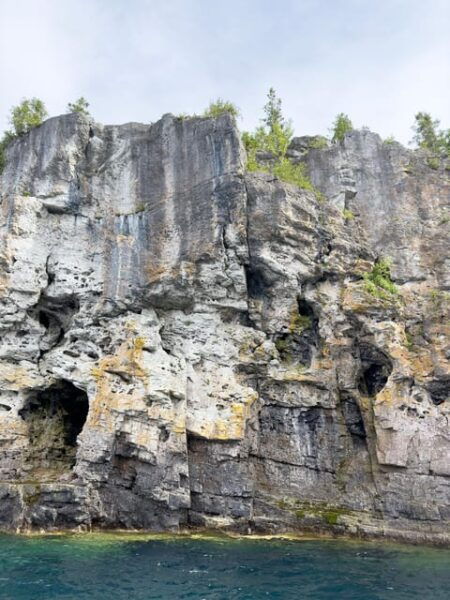 Hiking Tour on the Grotto From Toronto on Motorhome - Hiking Opportunities