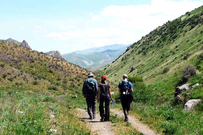 Hiking Tour to Hayat, Uhum and Asraf Villages – 4 Days - Additional Information and Reviews
