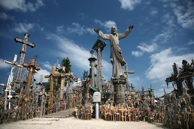 Hill of Crosses & Rundale Palace Tour - Reviews and Ratings