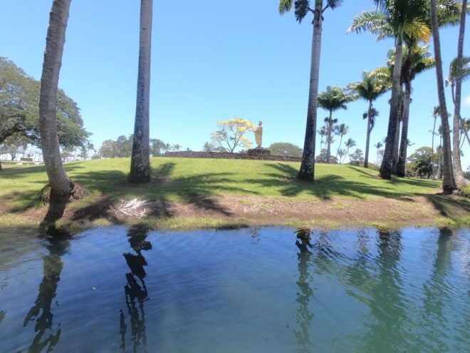 Hilo: Wailoa River to King Kamehameha Guided Kayaking Tour - Meeting Point