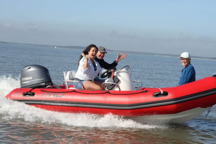 Hilton Head Island: Mini Boat Dolphin Tour - Activity Details
