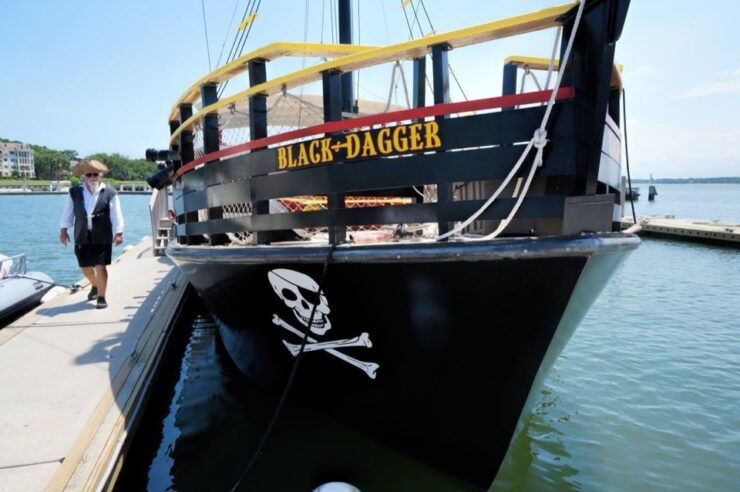 Hilton Head Island: Pirate Cruise on the Black Dagger - Experience Highlights