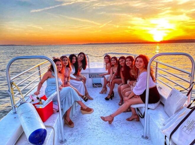 Hilton Head: Private Sunset Cruise - Captain and Vantage Point