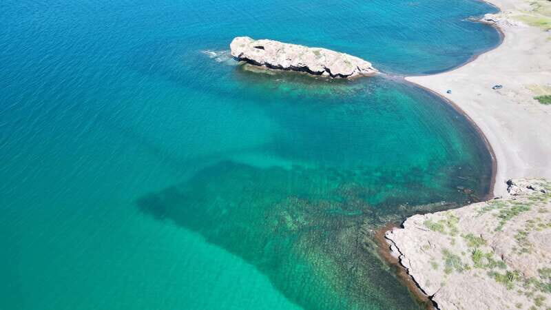 Himalaya Beach: tour of the virgin beach with crystal-clear water - Good To Know